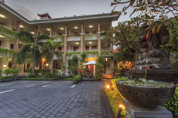 Hotelier's photos Tirtha Inn Pondok Anyar 2*