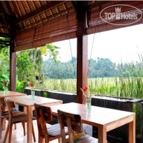 Villa Kayu Lama Лобби