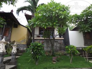 Hotel photo Moonshine Bungalows 2*