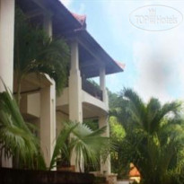 Bali Amed Bungalows 