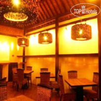Bali Amed Bungalows 