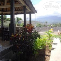 Dillons Bungalows And Restaurant 