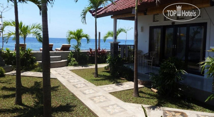 Hotel photo Sunset Coin Beach Homestay Amed 2*