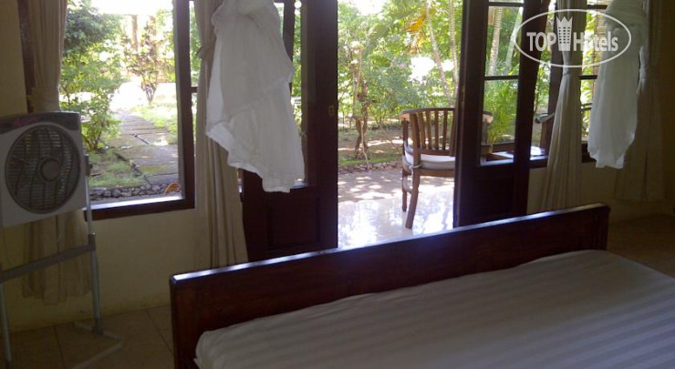 New photos from tourists Romeo Beachfront Bungalow 1*