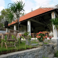 Padang Padang Breeze 