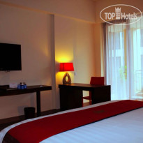 100 Sunset 2 Hotel