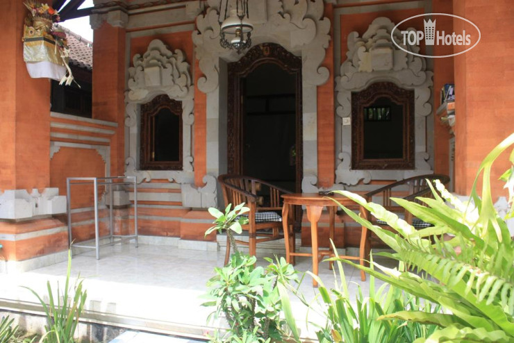 Tunjung Bungalows