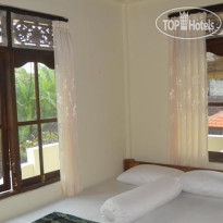 Budi House Bungalows