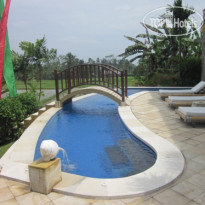 Aruna Villa