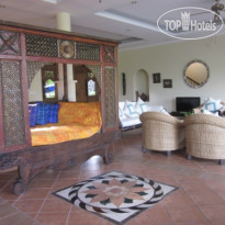 Aruna Villa