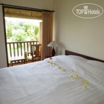Nuriani Restaurant And Rooms 