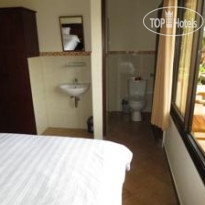 Nuriani Restaurant And Rooms 