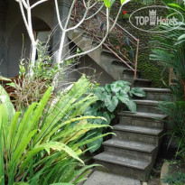 Bali Moon Guest House