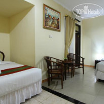 J Lestari Hotel