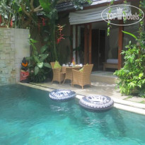 Tri Sandhya Villa