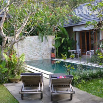 Tri Sandhya Villa
