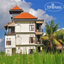 Three Dewi's Guest House