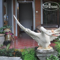 Candra Asri Bungalow 