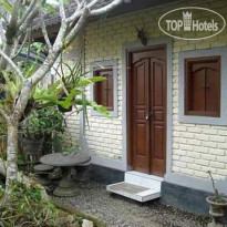 Dana Guesthouse Bali