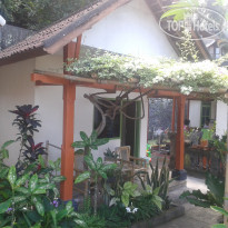 Ari Home Stay 
