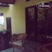 Pondok Wisata Dwi Utama Терраса