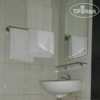 Hitakara Surfer Hostel Ванная комната