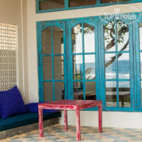Relax Beach Resort Candidasa