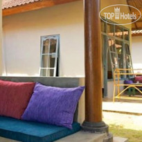 Relax Beach Resort Candidasa