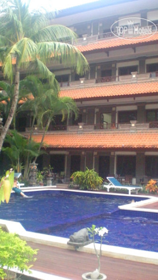 Hotelier's photos Puri Tanah Lot Hotel 3*