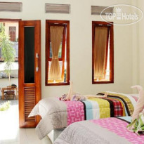 Warung Coco Poppies 2