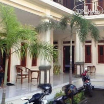 Warung Coco Poppies 2