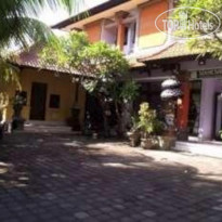 Sekar Sari Inn