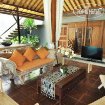 D lima Hotel & Villas 