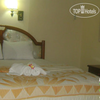 Adus Beach Inn 