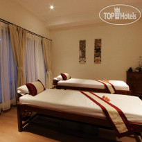Melamun Hotel 