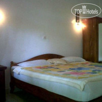 Padang Lovina Seaside Cottages 