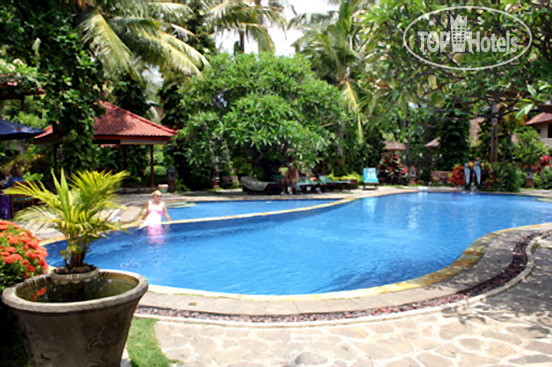 New photos from tourists Banyualit Spa 'n Resort Lovina 3*