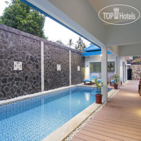 Lovina Oasis