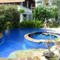 Cleopatra Beach Bungalows