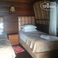 Swastika Inn
