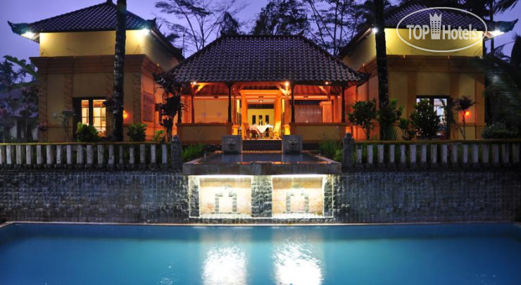 New photos from tourists Raffles Country Side 3*
