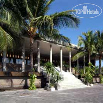The Oasis Beach Benoa 