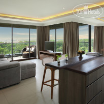 The Crystal Luxury Bay Resort Nusa Dua