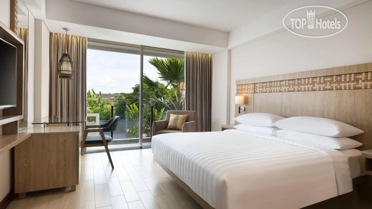 Hotel photo Fairfield by Marriott Bali Legian 4*