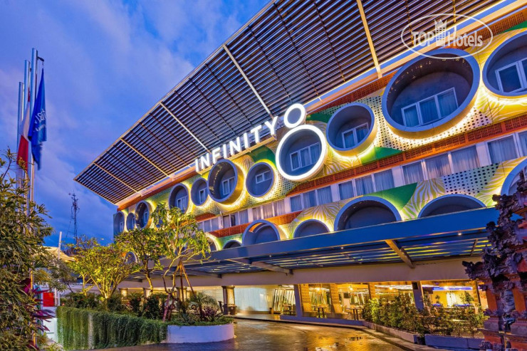 Hotel photo Infinity8 Bali 4*