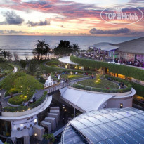 YELLO Hotel Kuta Beachwalk Bali 