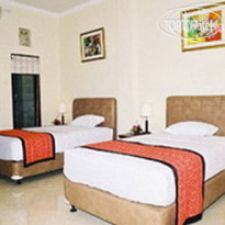 Super OYO Townhouse Oak Maxi Hotel Legian 