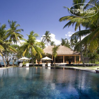 Nirwana Beach & Resort 
