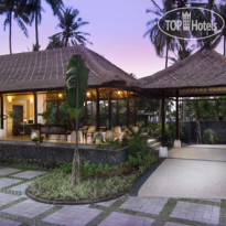 Nirwana Beach & Resort 