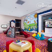The Edge Villas Детская комната